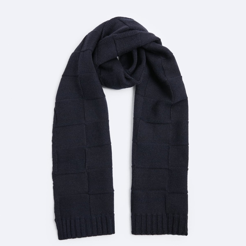 Jacquard Sweater Scarf